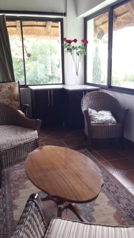 Meerhof Lodge Hartbeespoort Buitenkant foto