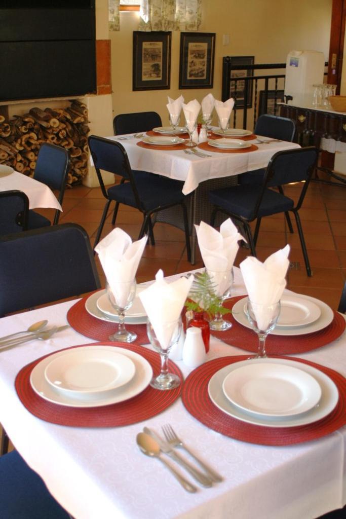 Meerhof Lodge Hartbeespoort Buitenkant foto